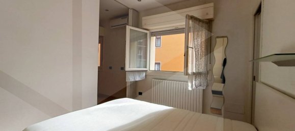 Apartamento de 2 habitaciónes en Bologna, Italy No. 17737 2