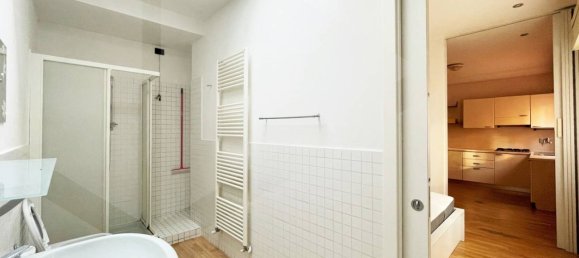 Apartamento de 2 habitaciónes en Bologna, Italy No. 17737 18