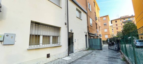 Apartamento de 2 habitaciónes en Bologna, Italy No. 17737 23