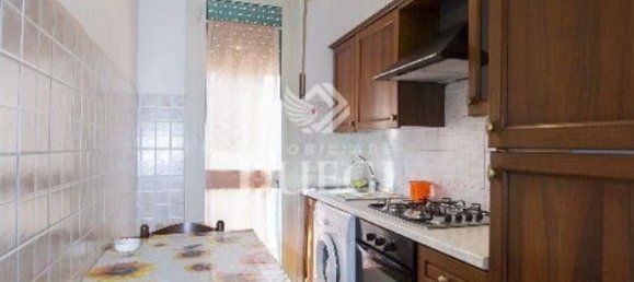 3-salle Appartement à Viareggio, Italy No. 214352 11