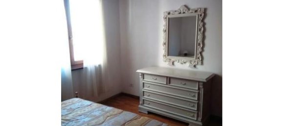 5 rooms House in Nocera Umbra, Italy No. 252740 3
