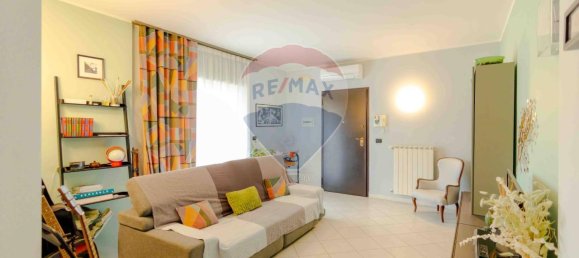 3 rooms Apartment in Casamassima, Italy No. 39809 6