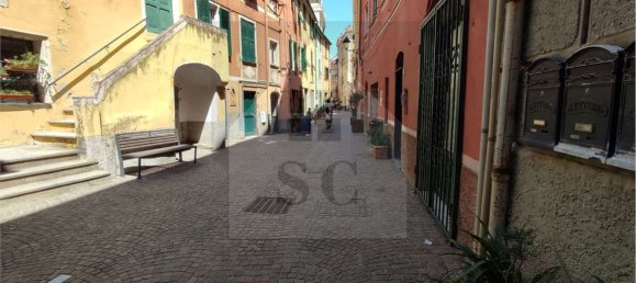 5 rooms Apartment in Celle Ligure, Italy No. 266536 4
