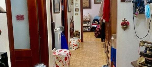 Apartamento de 3 habitaciónes en Rome, Italy No. 194844 2