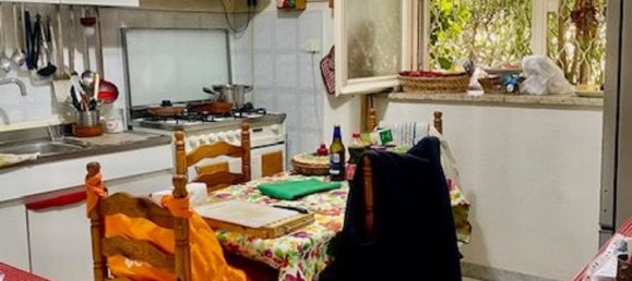 Apartamento de 3 habitaciónes en Rome, Italy No. 194844 4