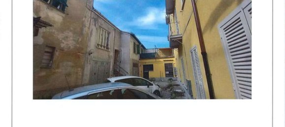 5 bedrooms Apartment in Altare, Italy No. 318426 10