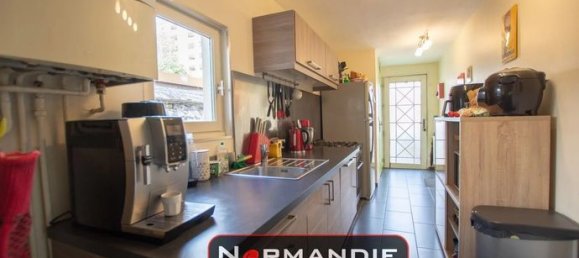 2 bedrooms House in Rouen, France No. 311532 8