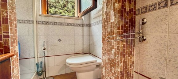 Propiedad comercial de 3 habitaciónes en Matera, Italy No. 26548 7