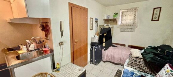 Propiedad comercial de 3 habitaciónes en Matera, Italy No. 26548 13