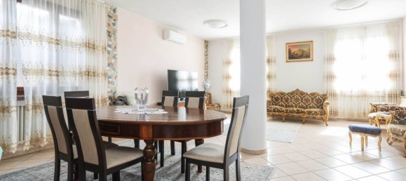 Вилла с 11 спальнями в Чезена, Италия № 347752 2