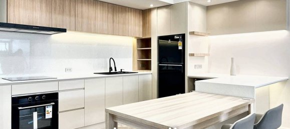 4 bedrooms Bungalow in Bangkok, Thailand No. 14353 9