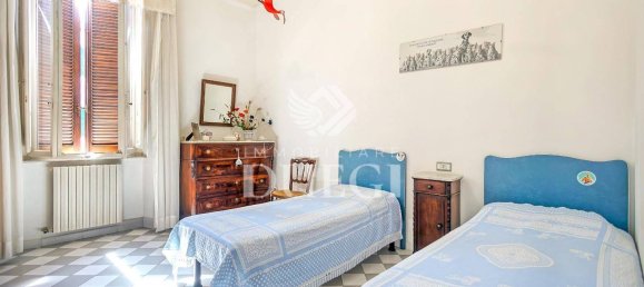 5 bedrooms Villa in Viareggio, Italy No. 325576 17