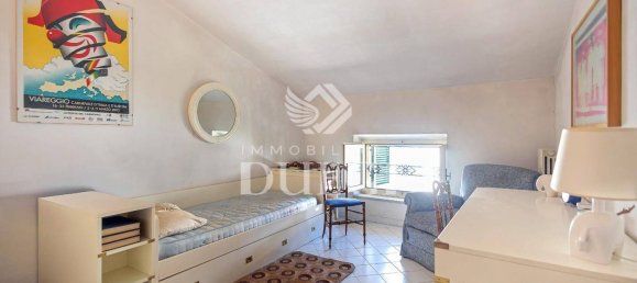 5 bedrooms Villa in Viareggio, Italy No. 325576 15