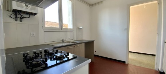 3 Schlafzimmer Villa in Boe, France, Nr. 97607 14