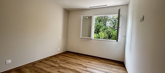 3 Schlafzimmer Villa in Carpentras, France, Nr. 361038 10