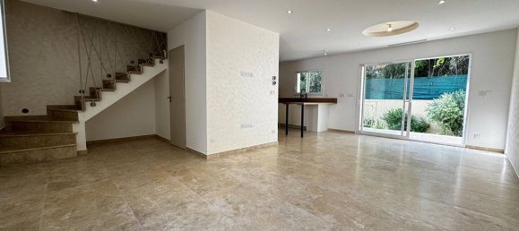 3 Schlafzimmer Villa in Carpentras, France, Nr. 361038 6