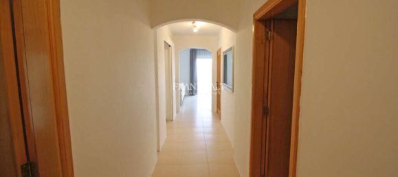 3 bedrooms Apartment in Saint Julian's, Malta No. 9739 16