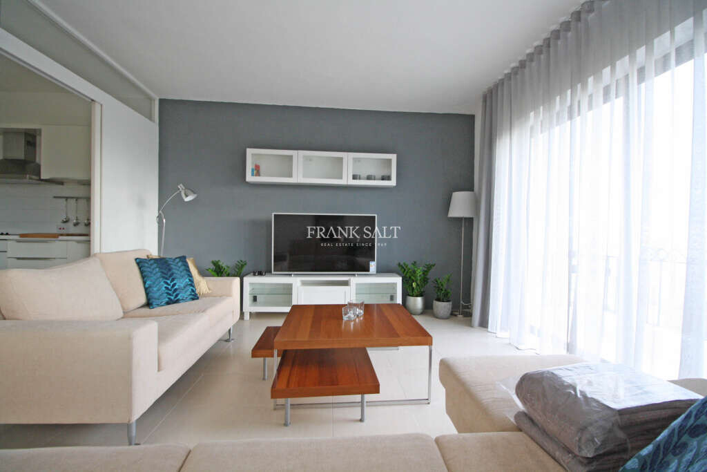 3 bedrooms Apartment in Saint Julian's, Malta No. 9739