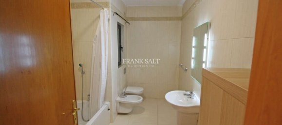 3 bedrooms Apartment in Saint Julian's, Malta No. 9739 12