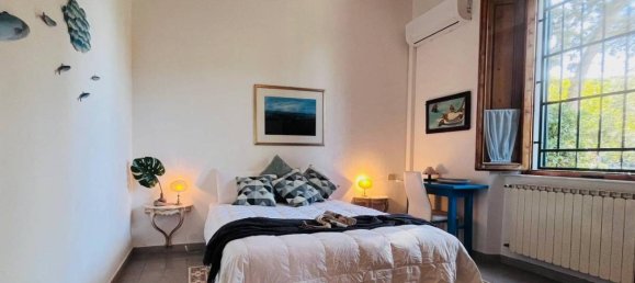 7 rooms Apartment in Livorno, Italy No. 43479 15