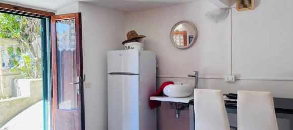 7 rooms Apartment in Livorno, Italy No. 43479 35