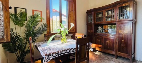 7 rooms Apartment in Livorno, Italy No. 43479 9