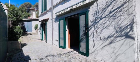 7 rooms Apartment in Livorno, Italy No. 43479 38