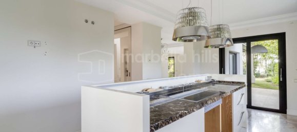 Villa de 6 dormitorios en Marbella, Spain No. 99454 6