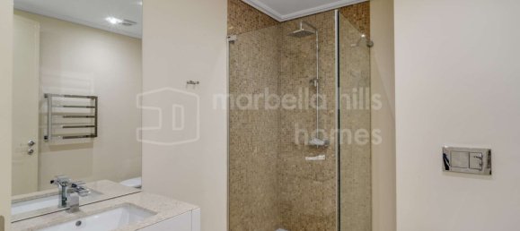 Villa de 6 dormitorios en Marbella, Spain No. 99454 14