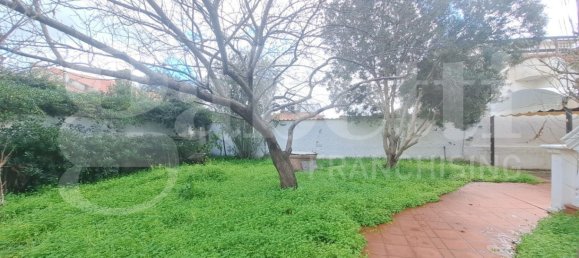 6 Schlafzimmer Villa in Ardea, Italy, Nr. 57954 11