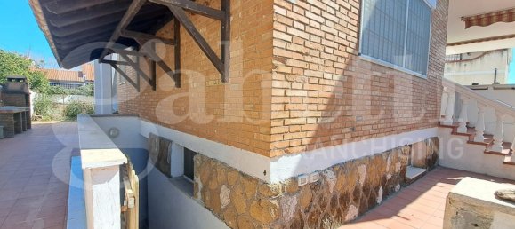 6 Schlafzimmer Villa in Ardea, Italy, Nr. 57954 12