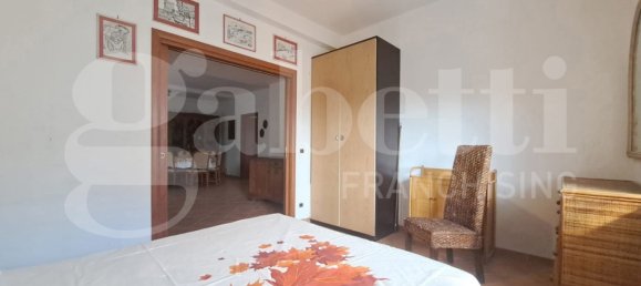6 Schlafzimmer Villa in Ardea, Italy, Nr. 57954 26