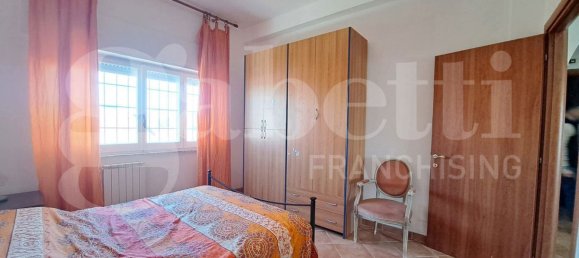 6 Schlafzimmer Villa in Ardea, Italy, Nr. 57954 47