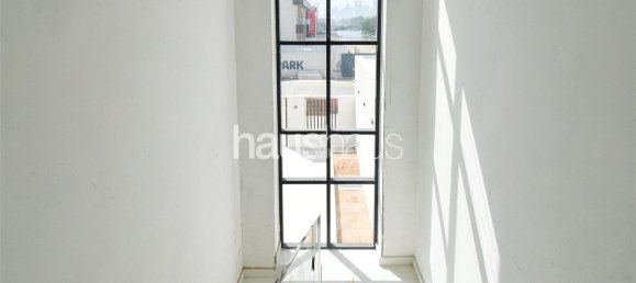 Villa T4 em Jumeirah Park, UAE N.º 98711 9