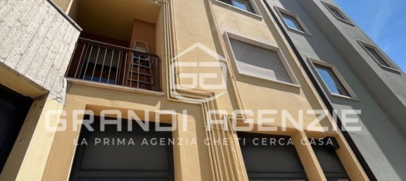 Studio in Verona, Italy No. 284749 17