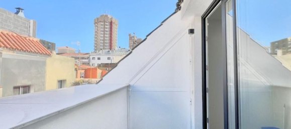 2 bedrooms Penthouse in Fuengirola, Spain No. 35705 2