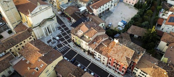 4 bedrooms House in Negrar, Italy No. 128010 5