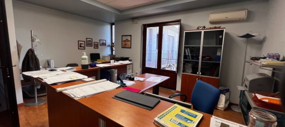 4-salle Appartement à Riposto, Italy No. 76227 22