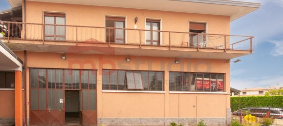 466m² Warehouse in Tradate, Italy No. 206254 21