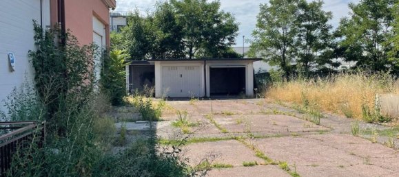 466m² Warehouse in Tradate, Italy No. 206254 18