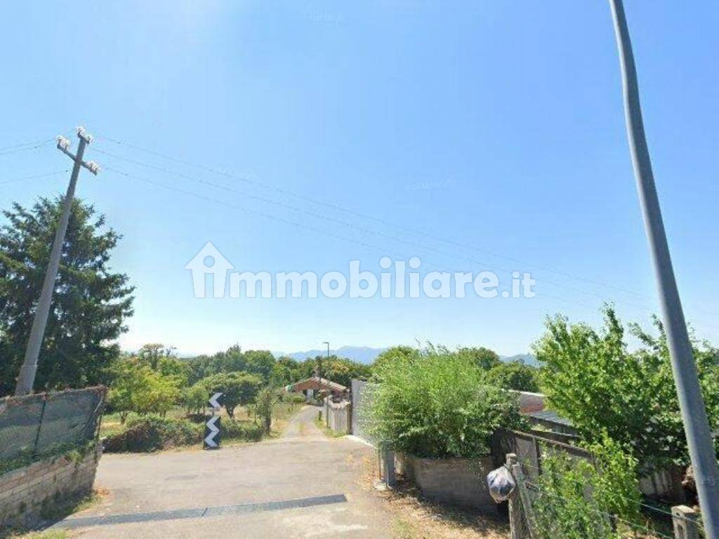2 bedrooms Apartment in Cave, Italy No. 11813