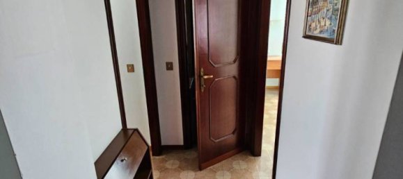 3 bedrooms Apartment in Terni, Italy No. 351618 10