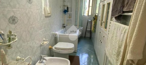 3غرفة شقة في Genoa, Italy رقم 8290 26