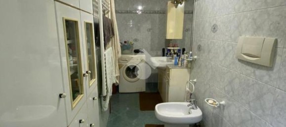 3غرفة شقة في Genoa, Italy رقم 8290 25