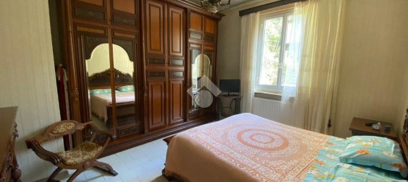 3غرفة شقة في Genoa, Italy رقم 8290 7