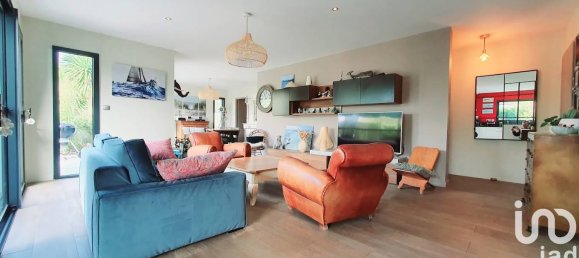 5 bedrooms House in Ploeren, France No. 193239 10