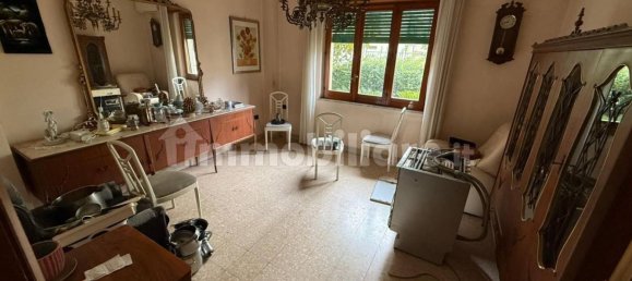 4 bedrooms Apartment in Benevento, Italy No. 320660 3