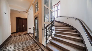 4-salle Appartement à Mariahilf, Austria No. 236779