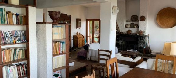 4 bedrooms Villa in Framura, Italy No. 273977 7