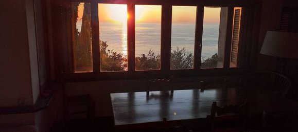 4 bedrooms Villa in Framura, Italy No. 273977 10